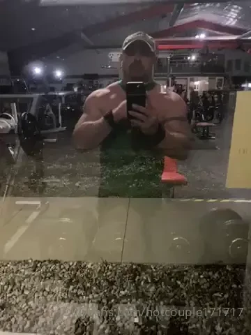 He sends me this shit in the morning and it makes me so fucking wet 