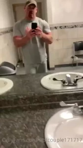 0400 at the gym and all i can think about is how fuckin hot she is i m part 2