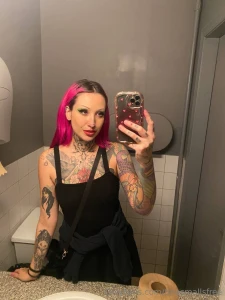 You down for a quickie fuck a quick thrill but i promise you ll want