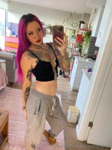 Tip this post for 50 and i ll record a special sexy customized audio