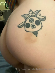 There s still a bruise on my ass from the other night that s so fkn