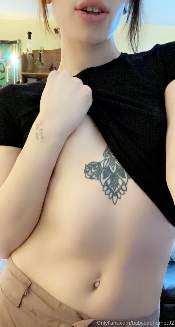 I need more tattoos here 