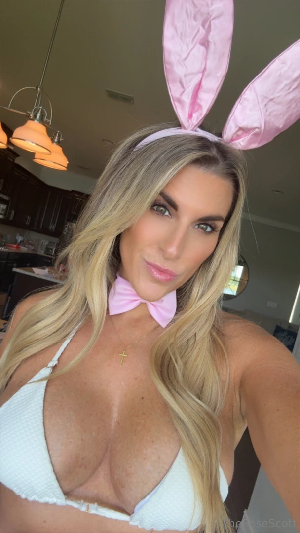 Vip custom amp sub sale sub for one year and get a free 5 min dildo 