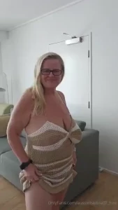 Happy monday part 2164