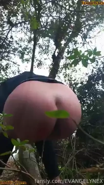 Pee outside pee piss pissing peeing pissvideos pissporn goldenshower 