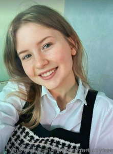 Free mollyshugarbabyfree dirty slut mollyshugarbabyfree is ready to part 474