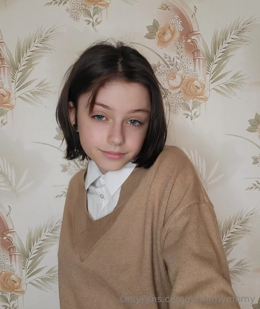 Free today cutie_vladi cutie_vladi join her as she spreads her legs part 9 