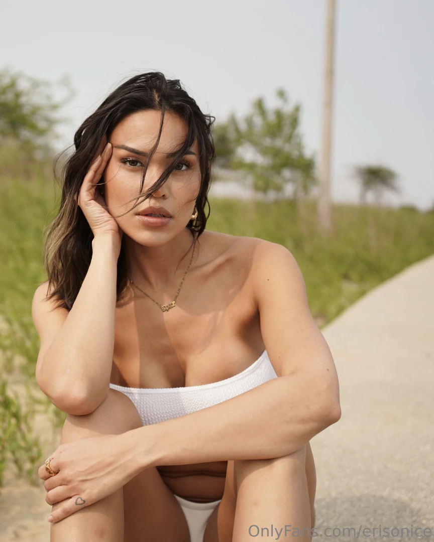 I m not posing this is just how i look when i m thinking about you 