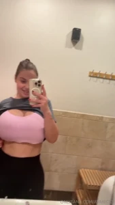 Suck em in the washroom
