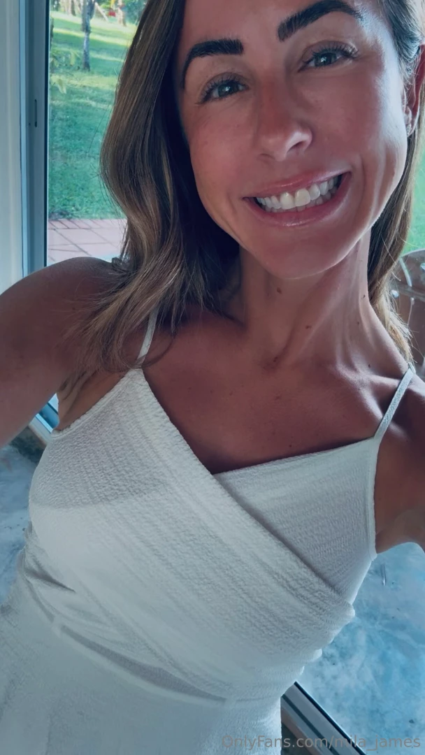 I m smiling are you part 1 