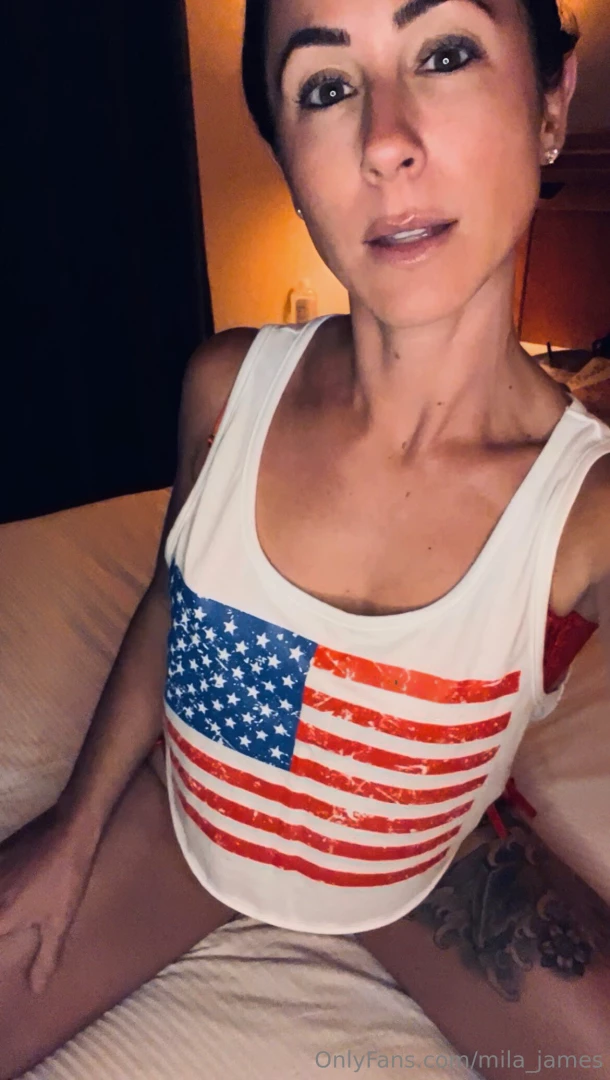 It s never too early in the morning to be patriotic 