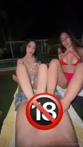 Il mio primo video footjob di coppia con aledanger dovevamo solo