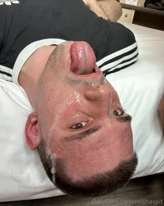 Got facefucked in a hotel room like a good slut
