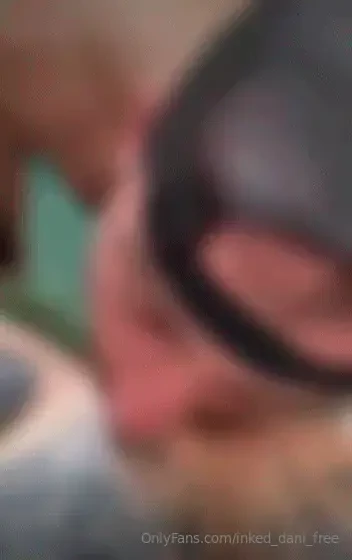 He eat me out soo fucking good i can t help but moan and squirm visit 