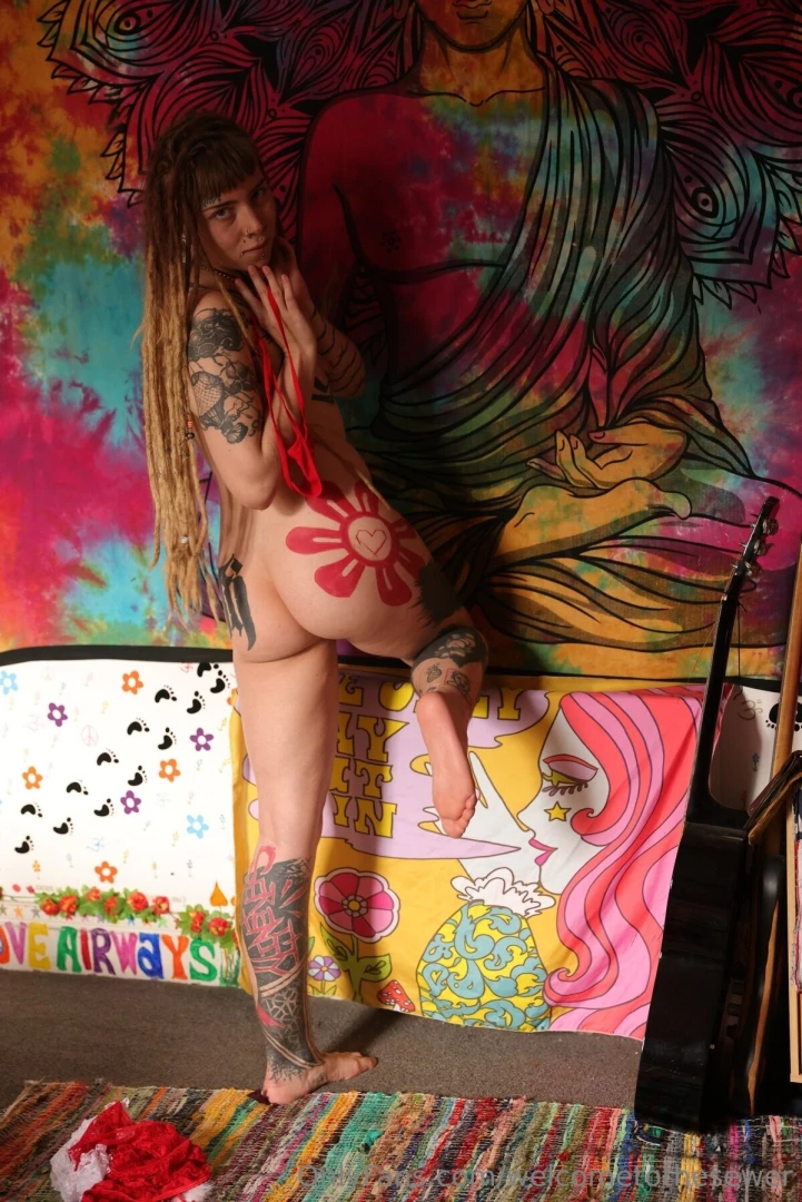 Hot chunky tattooed ass part 1 