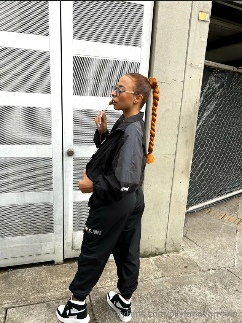 Who s that sexy thing i see over there part 2 