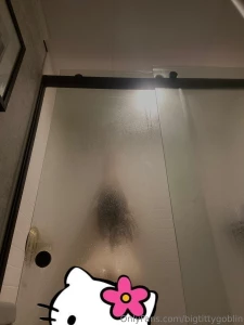 Fully nude shower pics get steamy with me