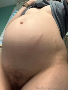 First to tip 40 gets a mega pregnancy bundle