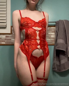 Do i look good in red part 168