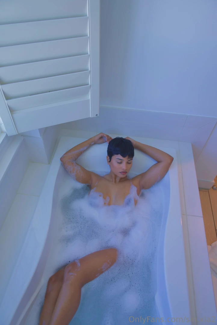 It s my anniversary to celebrate my vip page is now permanently 50 off 