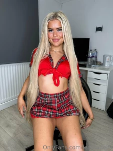 Message me to see what s under the skirt part 1