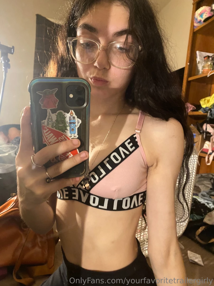 I woke up this morning feeling kinda horny would you like to see what 