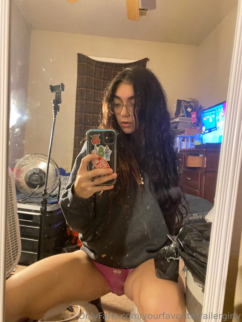 Ugh i got super horny before work i just had to do something before i part 1 