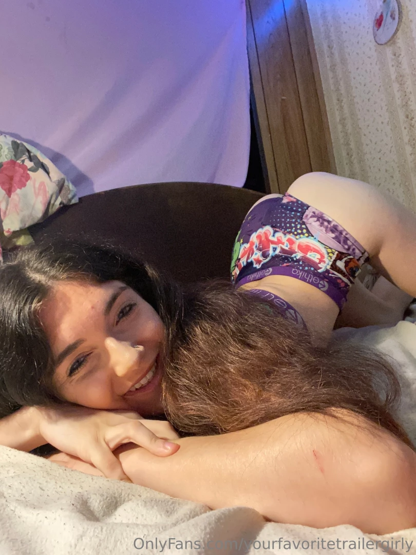 Do you like my ass jiggles i wanted to make this just for you since i 