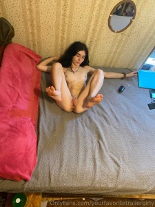 Some nudes for daddy part 2