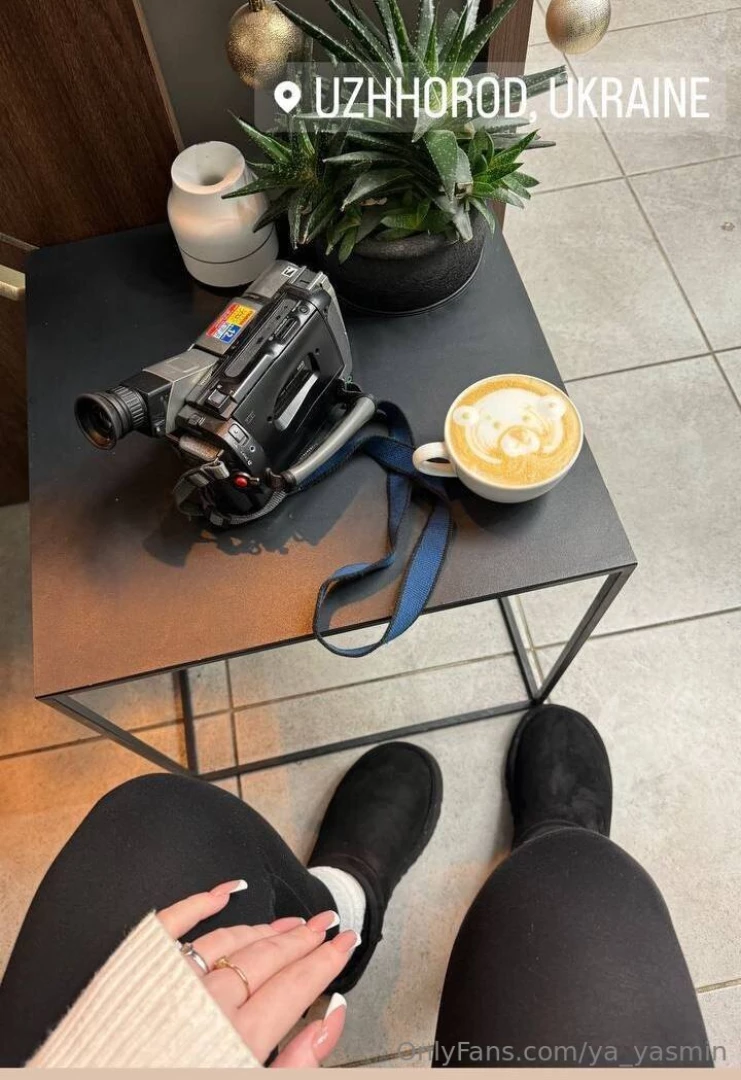 Recently i walked into a small cafe tucked away in a cozy corner of 