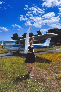 I wanna fly and feeling free