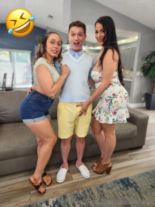 Lmfao the faces that johnnylovesu makes crack me up what a fucking part 1