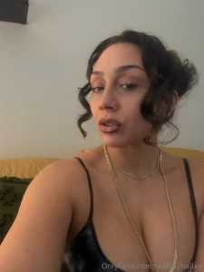 About to go out whos with me