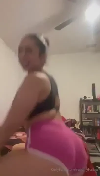 Did you hear me im in a mooooddd find me in my dms 