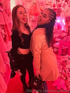 Girls just wanna have cum