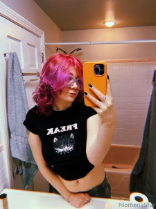 To totally toot my own horn since i did it myself god my hair looks