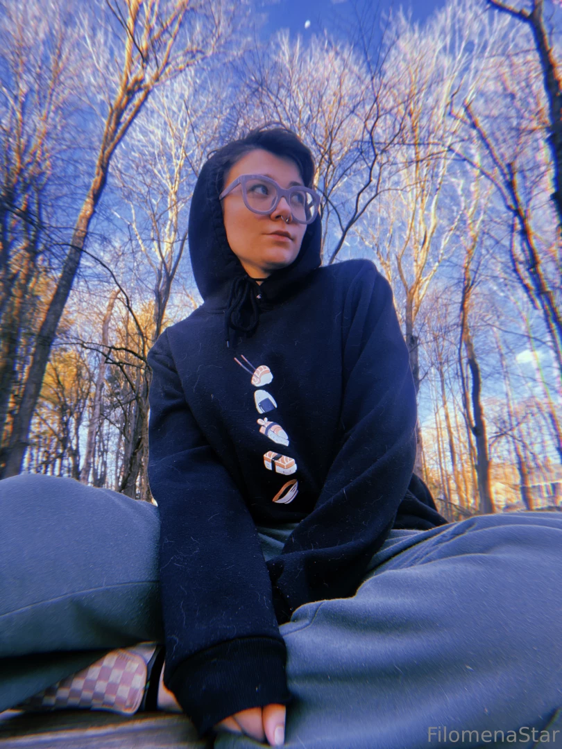 I sorta hated these pics after i took them so i never posted them well part 3 