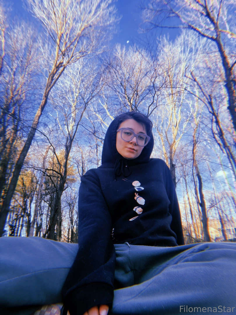 I sorta hated these pics after i took them so i never posted them well part 4 