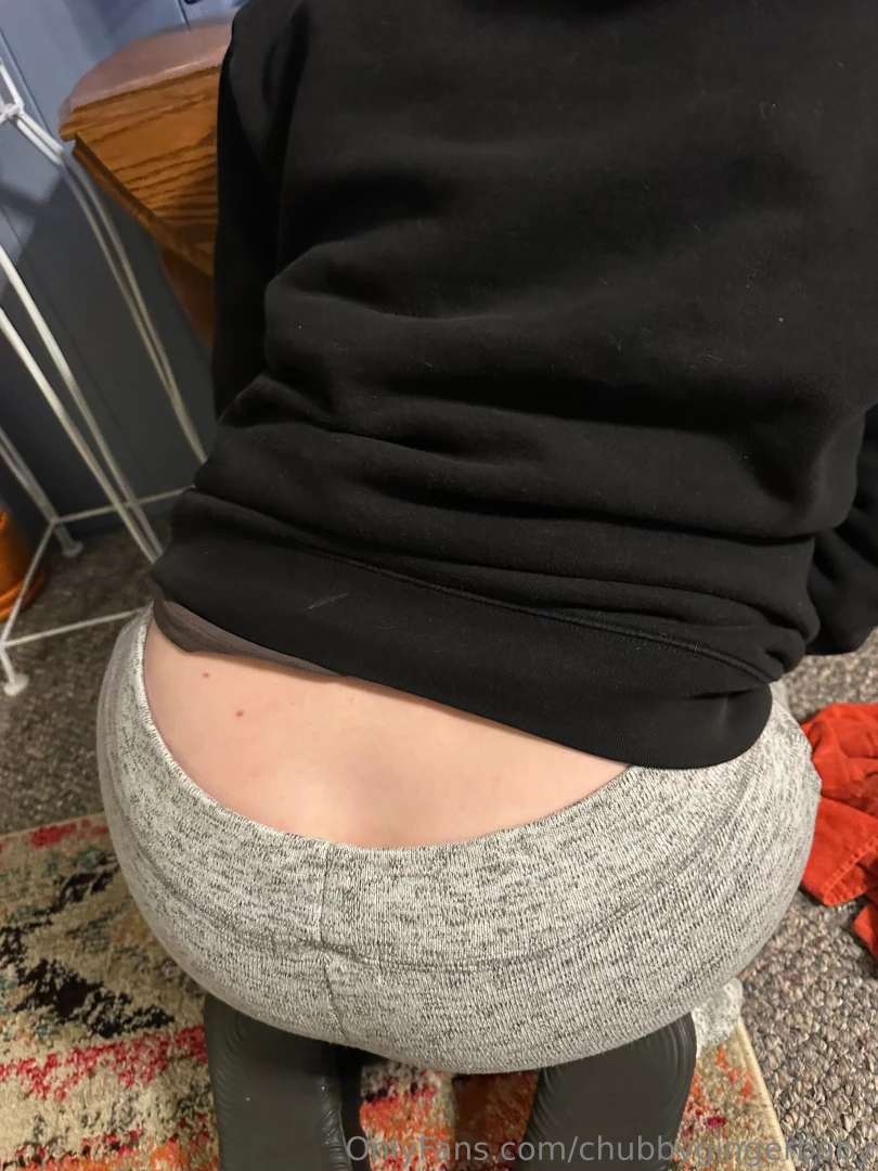 I m getting so big none of my clothes fit me anymore my ass is 