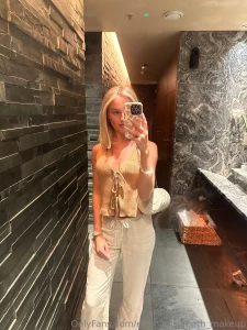 No better way to celebrate your birthday then with sushi part 1