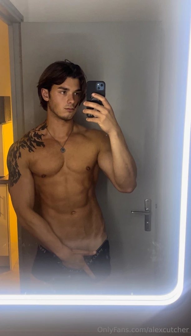 Showing just enough to make you crave the full show 