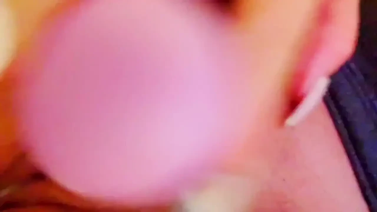Replace my toy daddy you can see when my pussy started creaminnn 