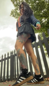 Letting the breeze do all the talking