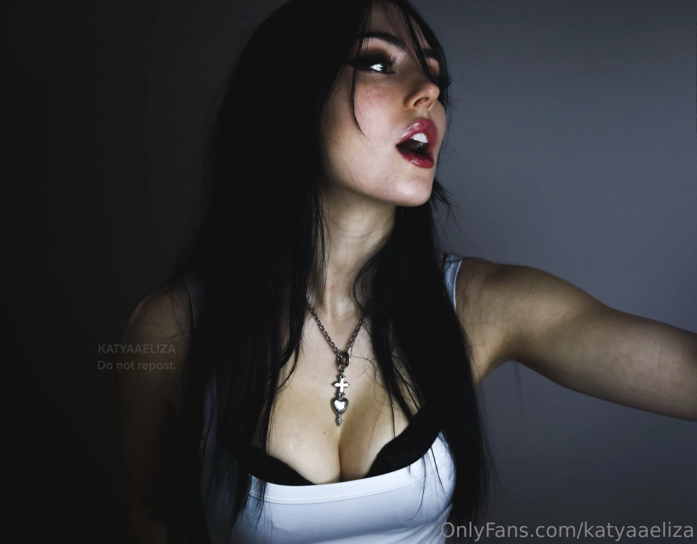 I dont like wearing a bra let me use ur hands instead gt part 2 