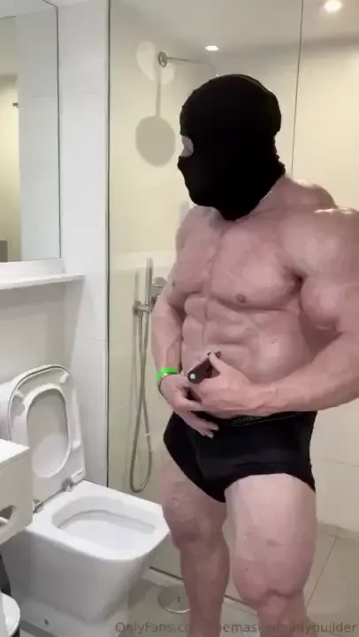 Having a six pack doesnt really make it easier to shave your abs just 