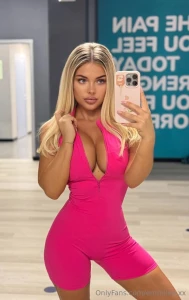 I don t train to fit in i train to stand tall strong outside soft