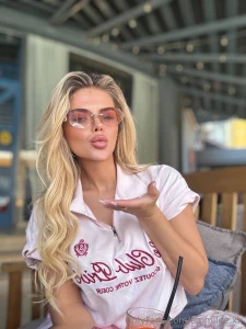 You re not here by accident some people scroll some peoplelinger tell