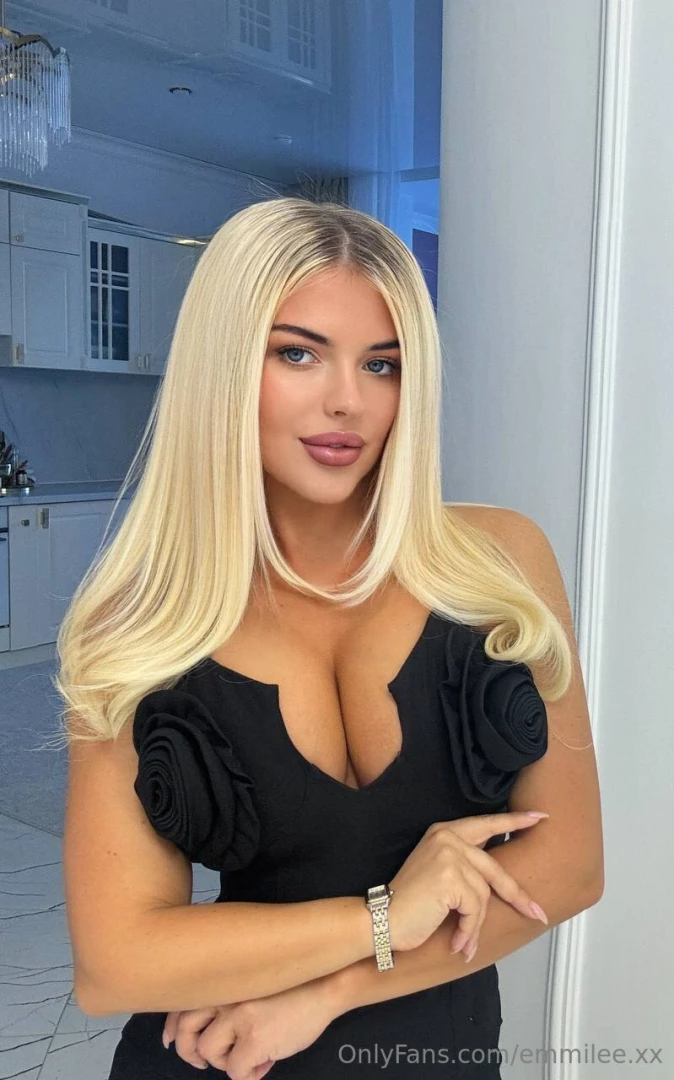 There s something about a classic black dress that highlights all the 