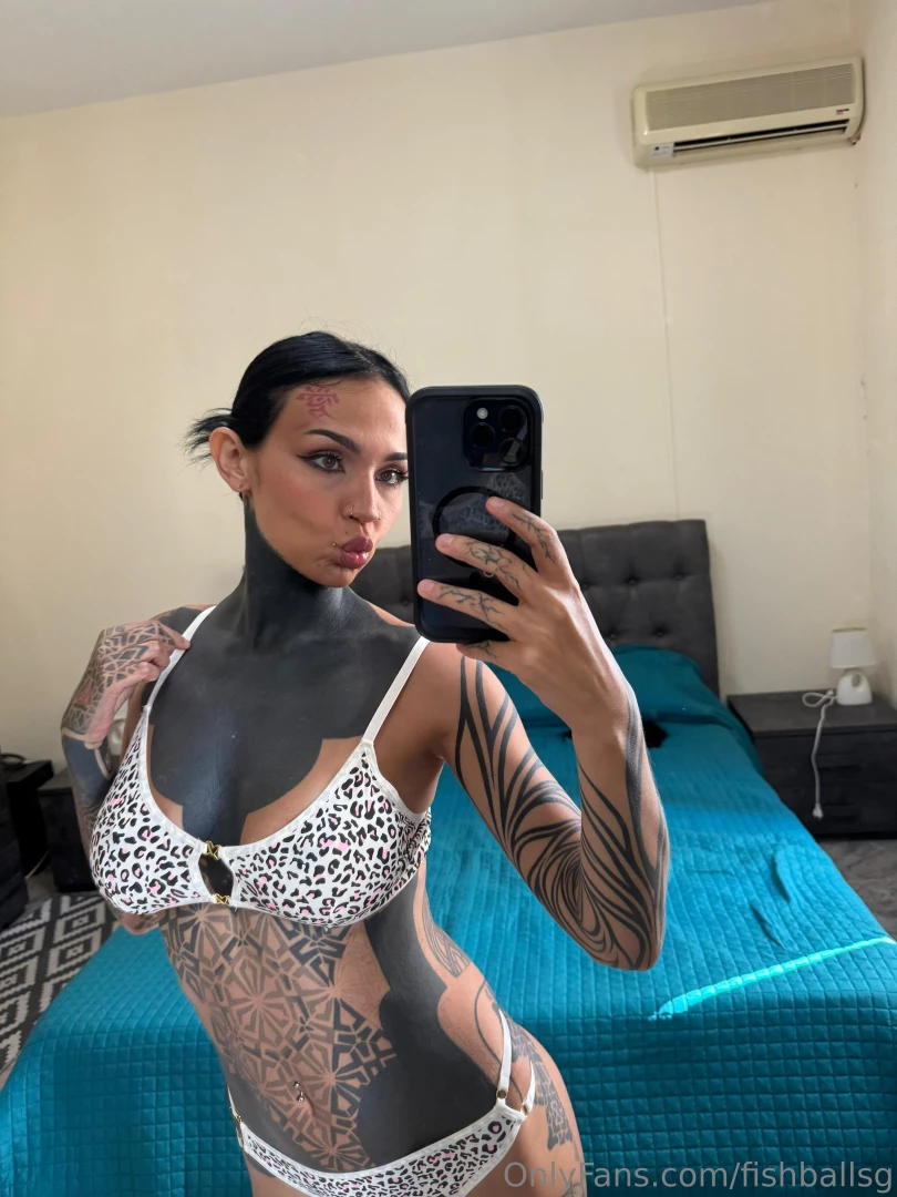 Good girls are overrated ready for a bad one 