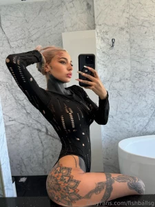 I am the empress whom you need to impress